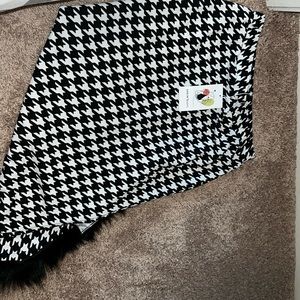 New with tags stretchy skirt long